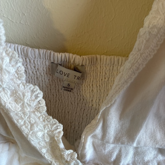 Love Tree White Ruffled Lace Blouse - Picture 2 of 2